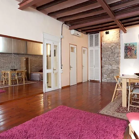 Apartment Nou Rambla B